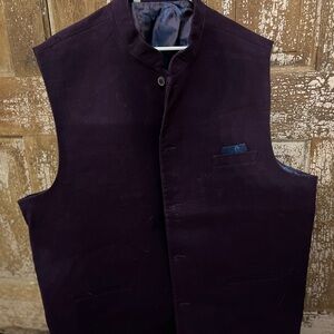 Beautiful brand new never worn purple men’s moleskin vest